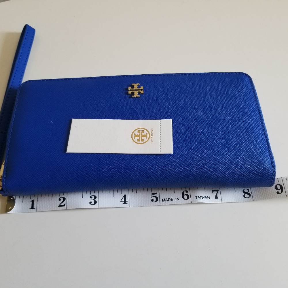 Tory Burch Passport Wallet- Jelly Blue